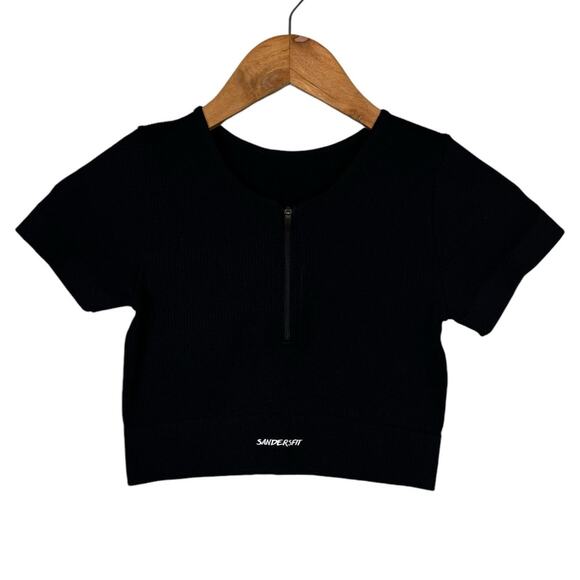 SandersFit Black Ribbed Short Sleeve Crop Top & Bike Shorts Workout 2 Piece Set - Picture 2 of 11